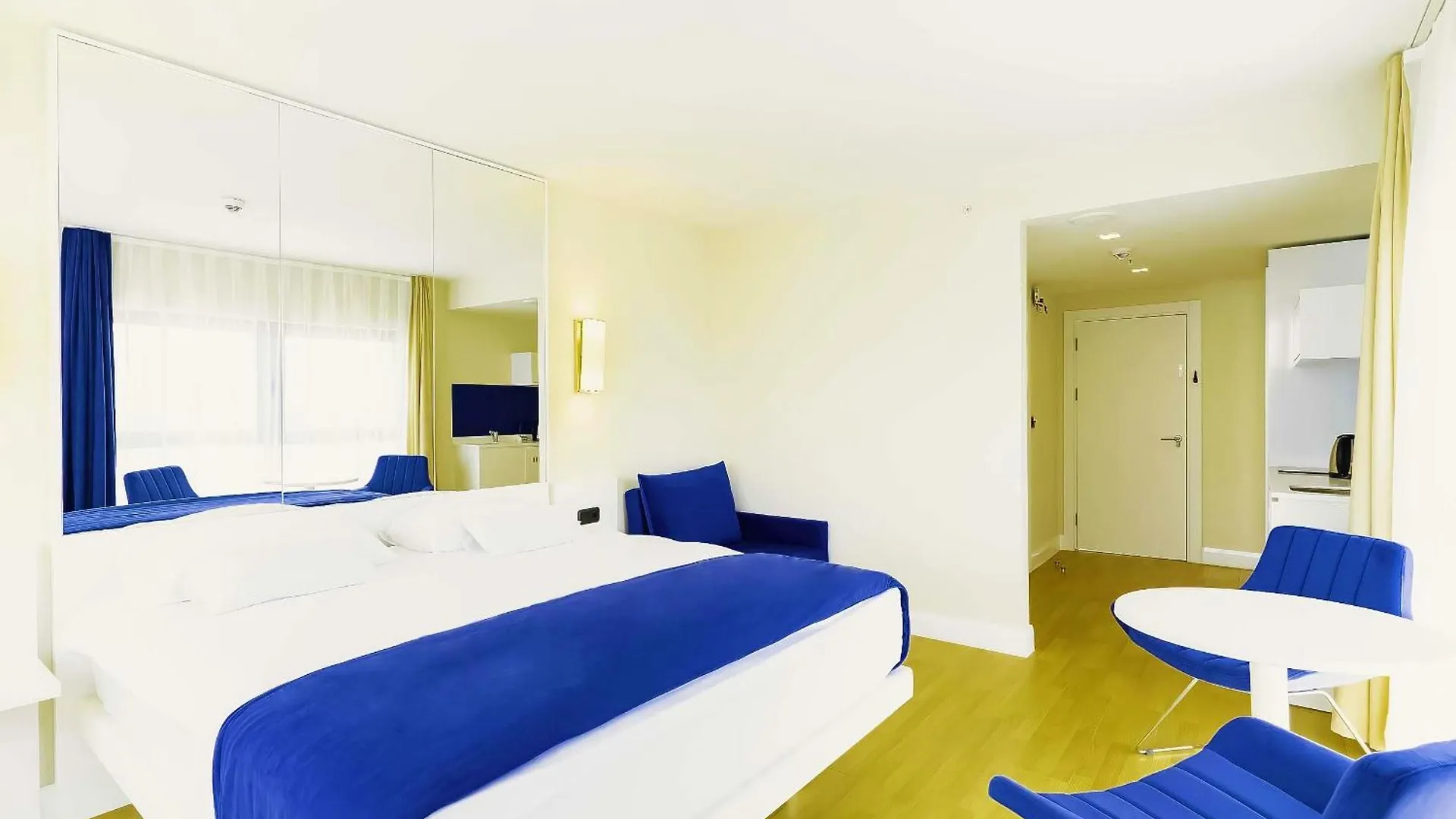 Batumi Beach Resort & Sea View Aparthotel Georgia